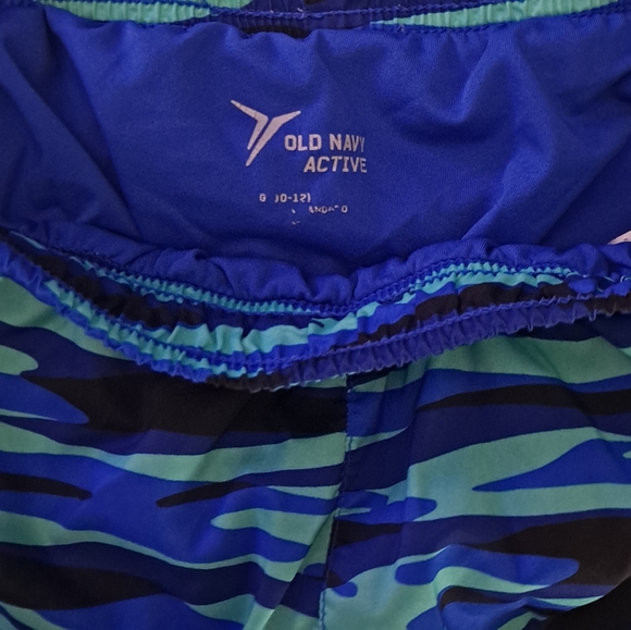 Kids Old Navy Blue Shorts - Picture 4 of 4